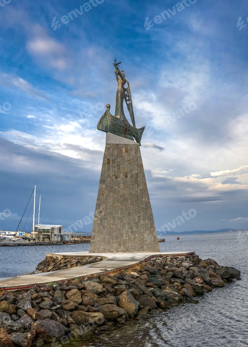 Preview: Monument to St Nicholas in Nessebar, Bulgaria