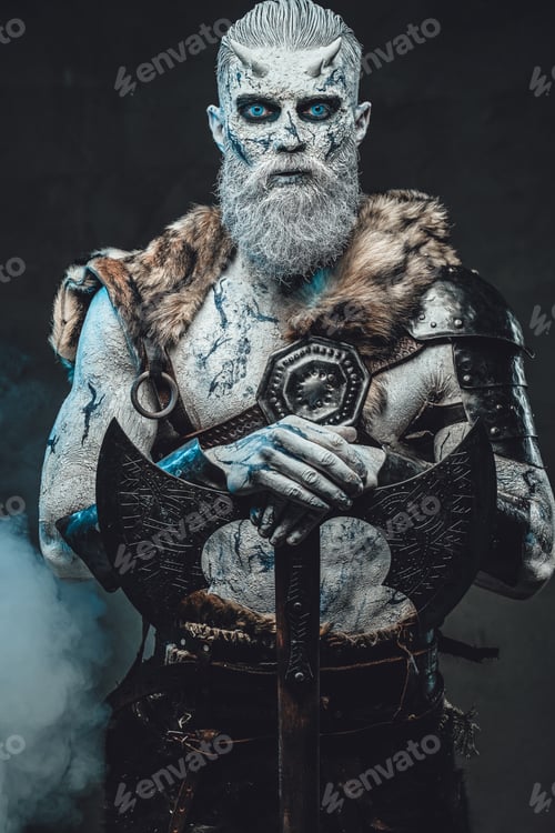 Preview: Nordic warlike undead with hatchet in smokey background