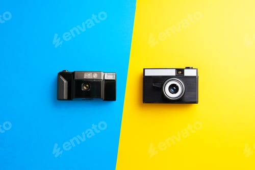 Preview: Multiple vintage cameras