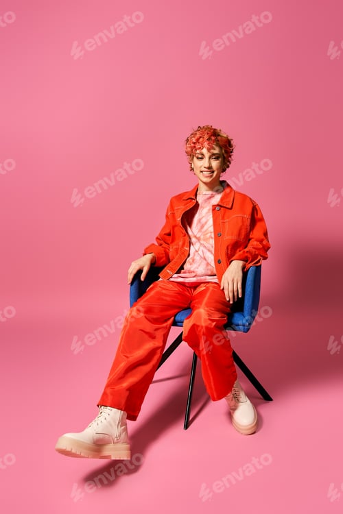 Preview: Graceful Figure in Pink Wonderland