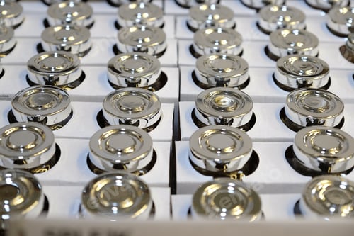 Preview: Metal Lid Glass Jars. A Lot Of Cans In The Package