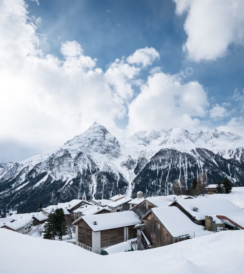 Preview: Village in the Switzerland mountain valley.