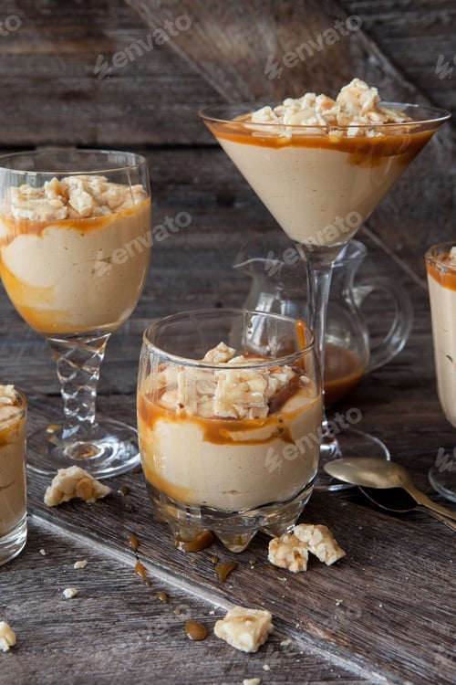 Preview: Caramel dessert