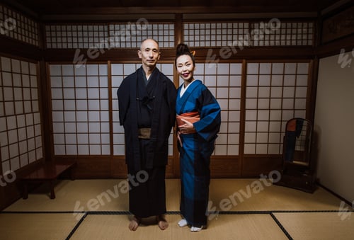 Preview: Senior japanese couple moments in a traditional house