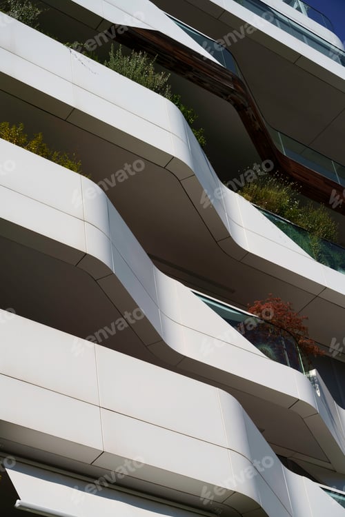 Preview: Milan, Italy: residential Hadid buildings modern Citylife park