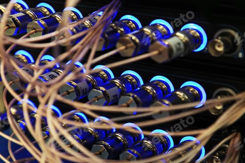 Preview: connection of electronic equipment