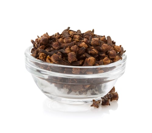 Preview: clove spices in bowl