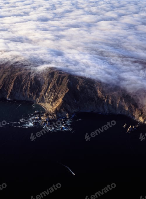 Preview: 50342,Fog Covered Northern Califiornia Coast
