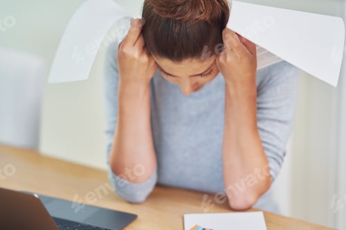 Preview: Young woman counting home budget with bills