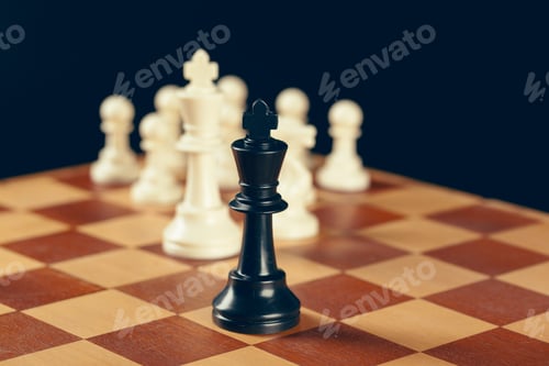 Preview: Chess business concept, leader and success