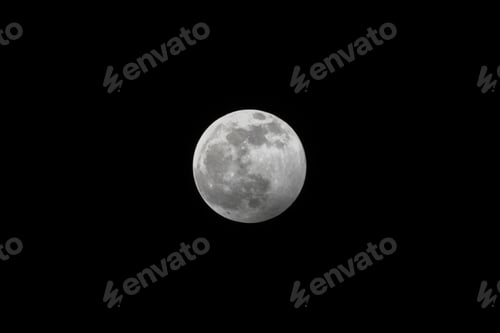 Preview: Full moon