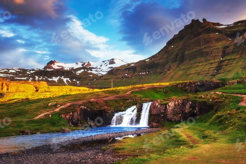 Preview: The beautiful landscape of mountains and rivers in Iceland.