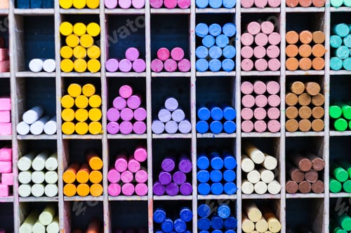 Preview: Rainbow pastel at shelf