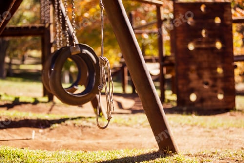Preview: Rope hanging by tire swings