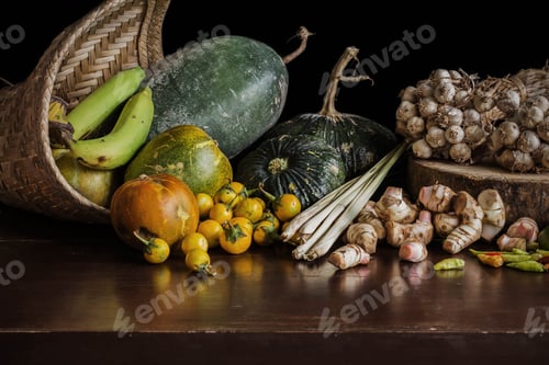 Preview: spices on the wooden