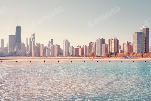 Preview: Chicago city skyline seen from Lake Michigan, USA.
