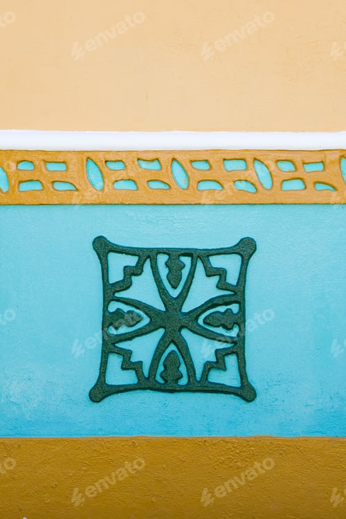 Preview: Colourful architecture in Guatape, Colombia