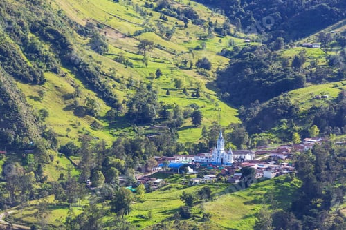 Preview: Village in Colombia