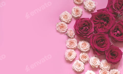 Preview: Roses in Pink and Red Floral Arrangement