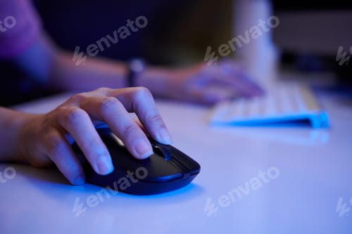 Preview: Typing And Navigating Computer With Wireless Mouse