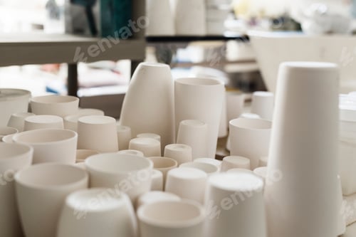 Preview: New vessels in pottery workshop