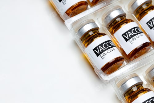 Preview: Pile of vials of Sars-cov-2 vaccine close up