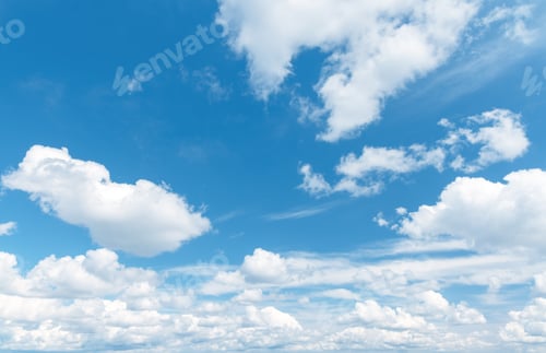Preview: Scenic view of the sky with clouds