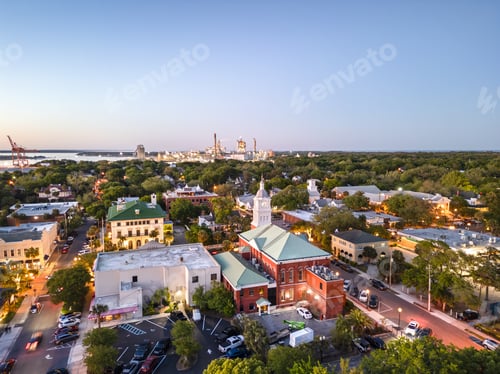 Preview: Fernandina Beach, Florida, USA Historic Downtown at Dusk