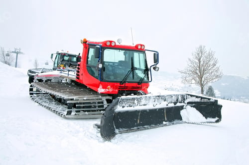 Preview: Red ratrak in winter