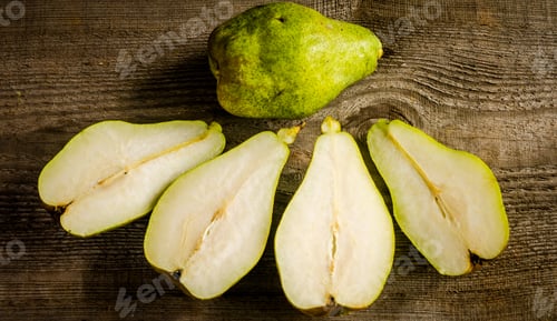 Preview: Green pears