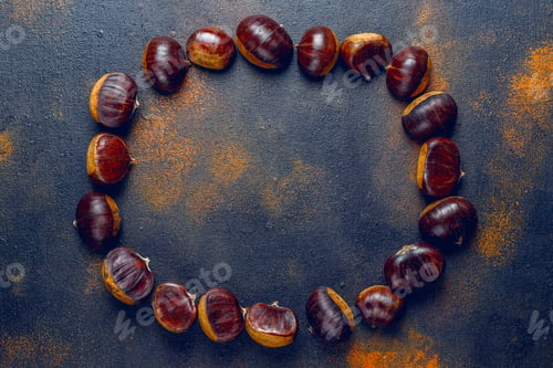 Preview: Fresh organic chestnuts.