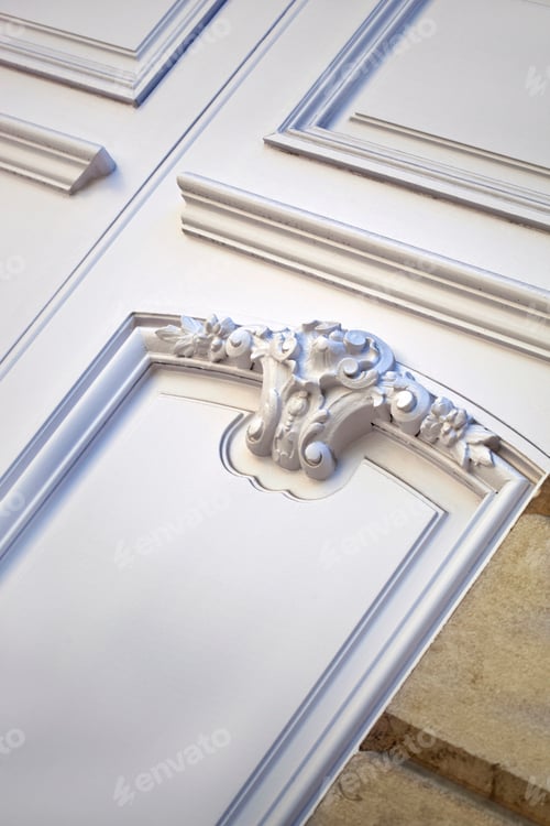 Preview: Wooden door on a facade