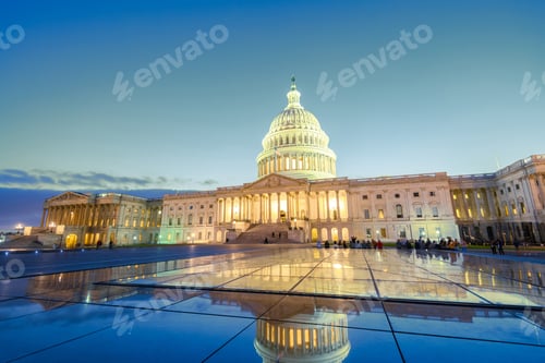 Preview: The United States Capitol building in Washington DC, United States of America