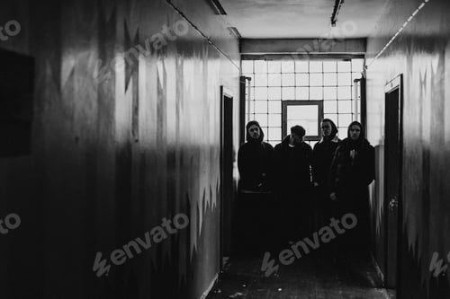 Preview: Band mates shoot