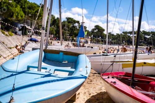 Preview: Boat on sea beach