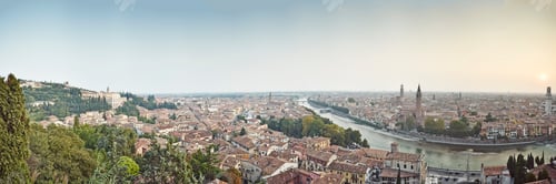 Preview: Elevated view of Verona, Italy