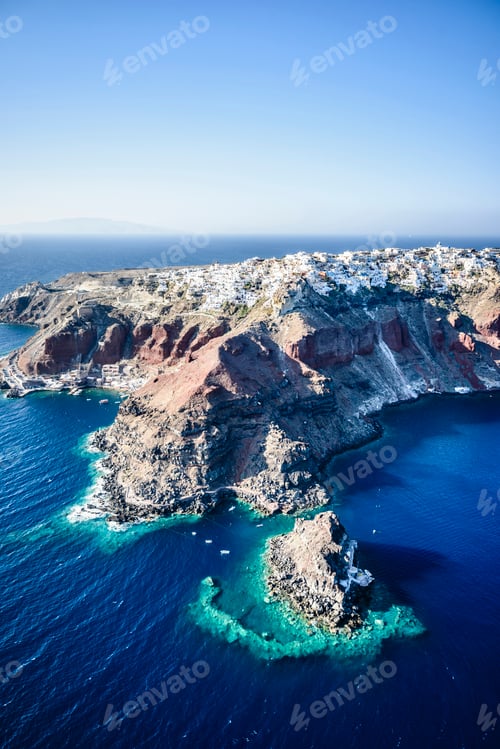 Preview: Deep blue seas of the Aegean sea, an island and hilltop town
