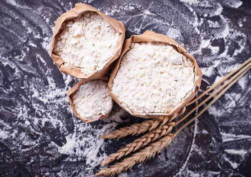 Preview: Flour and dry wheat ears