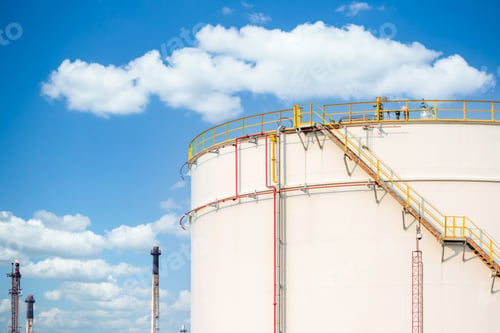 Preview: Oil storage tank at oil and gas refinery industrial zone, Business industrial storage tank