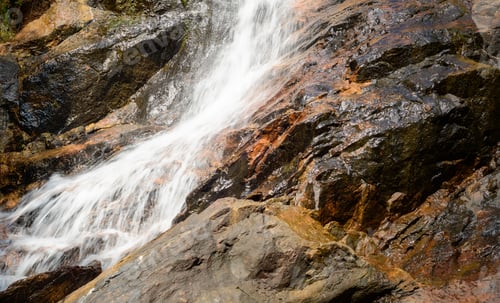 Preview: Beautiful Andahelena Ella waterfall close-up in Elpitiya, Sri Lanka.