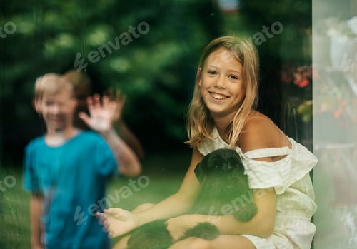 Preview: Girl look out the window