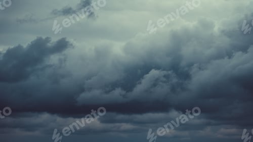 Preview: Storm sky with dark grey cumulus clouds. Thunderstorm