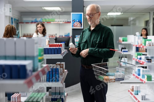 Preview: Senior person visiting the apothecary to search for self care supplements
