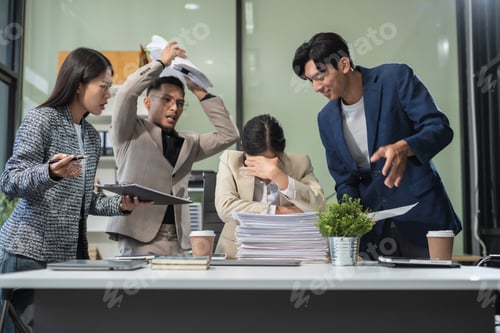 Preview: colleagues is angry and blames the team for poor work, team failure is not satisfied with the report