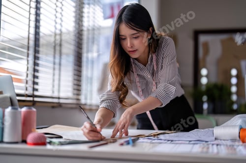 Preview: Young professional clothes fashion textile creative thinking designer