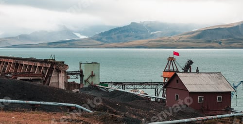 Preview: Exploring Barentsburg in Svalbard with its mining activities and panoramic landscapes