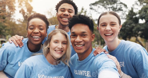 Preview: Selfie, volunteer and team of people in park together with happy support for sustainable green proj