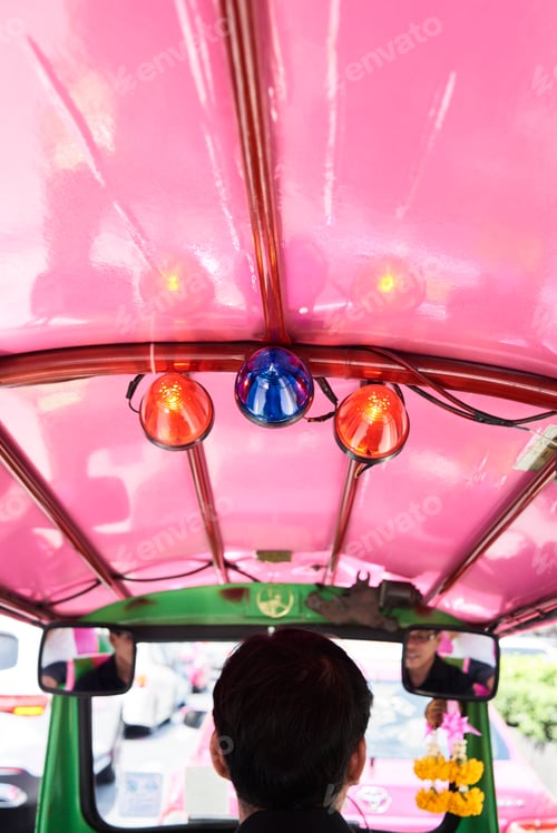 Preview: Thailand, Bangkok, back view of driver in his tuk-tuk taxi