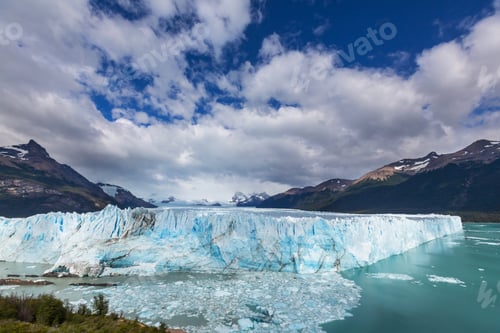 Preview: Glacier in Argentina