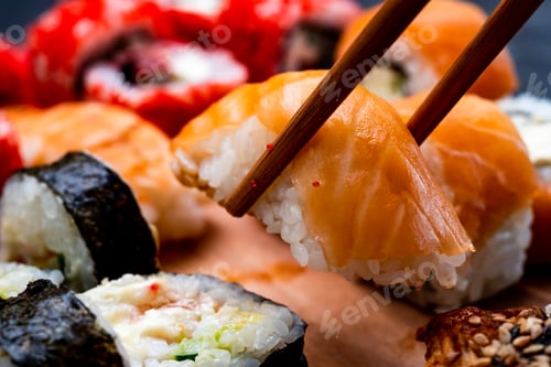 Preview: Sushi maki set closeup